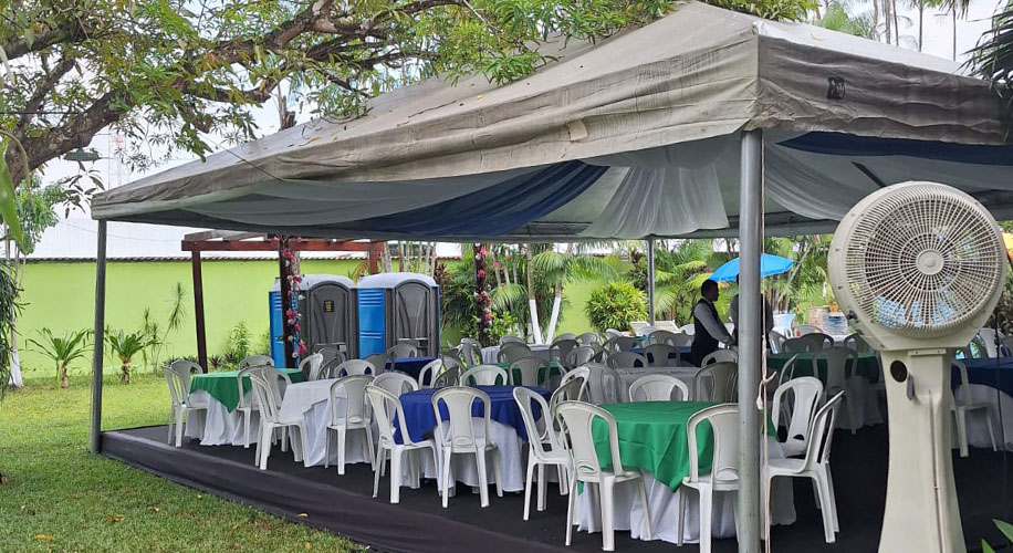 foto evento corporativo com refrigeração